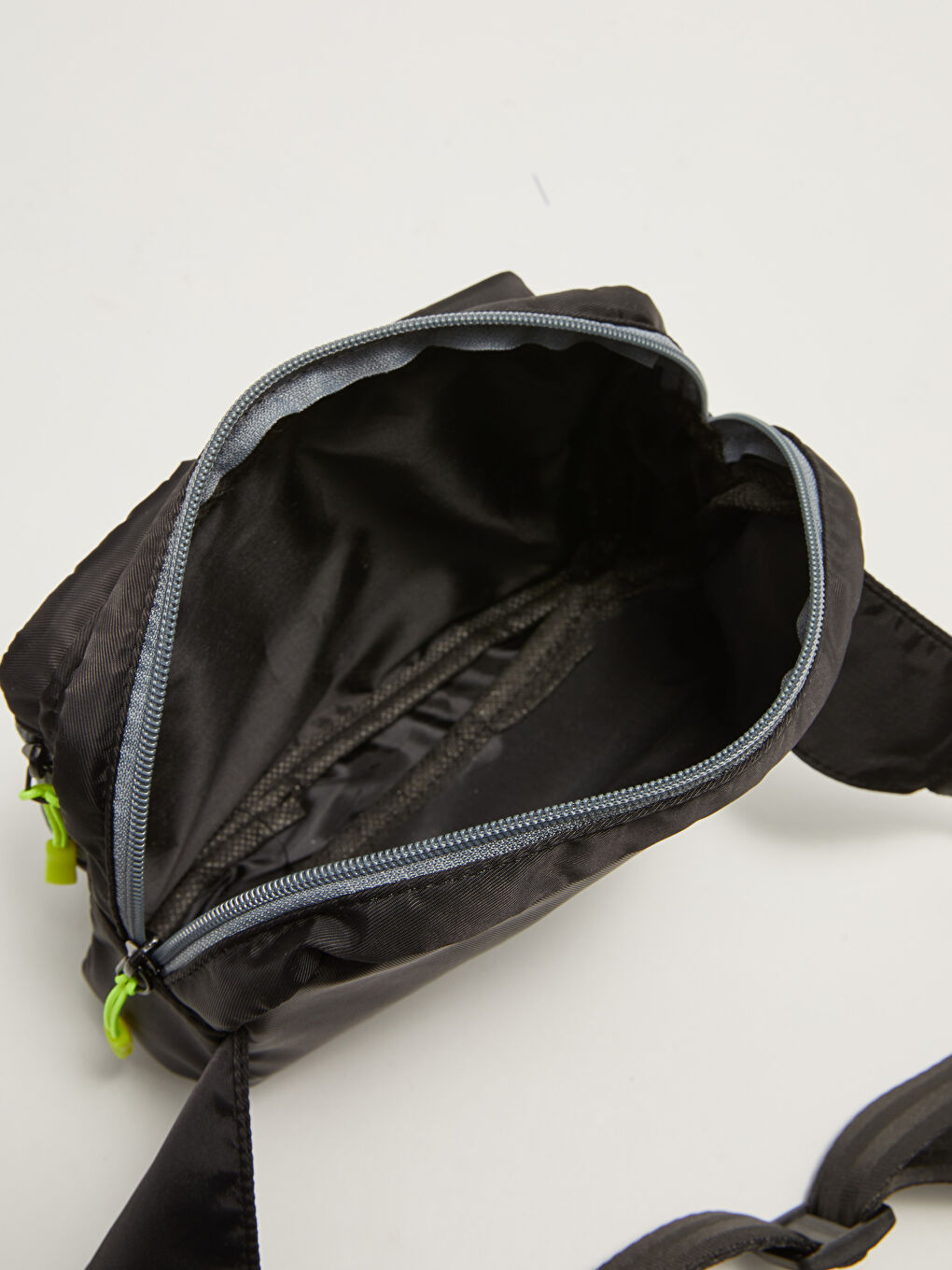 Boys Label Detail Waist Bag-3