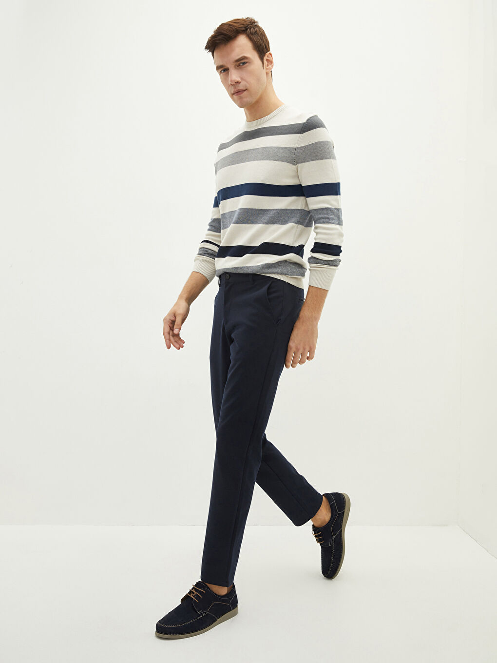 Lacivert Slim Fit Erkek Pantolon