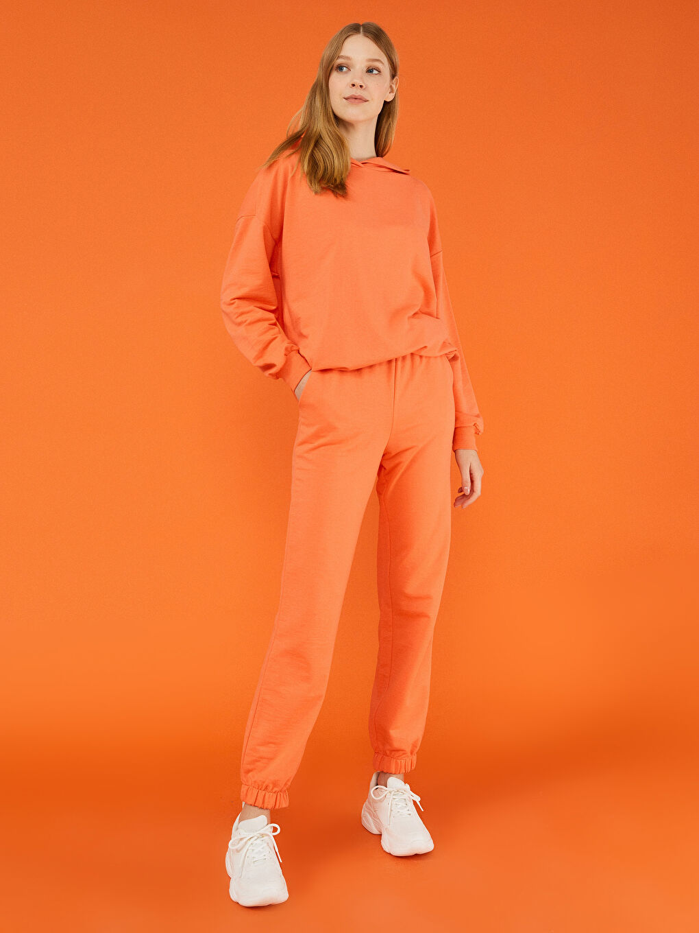 Elastic Waist Pocket Detailed Women's Jogger Sweatpants-2