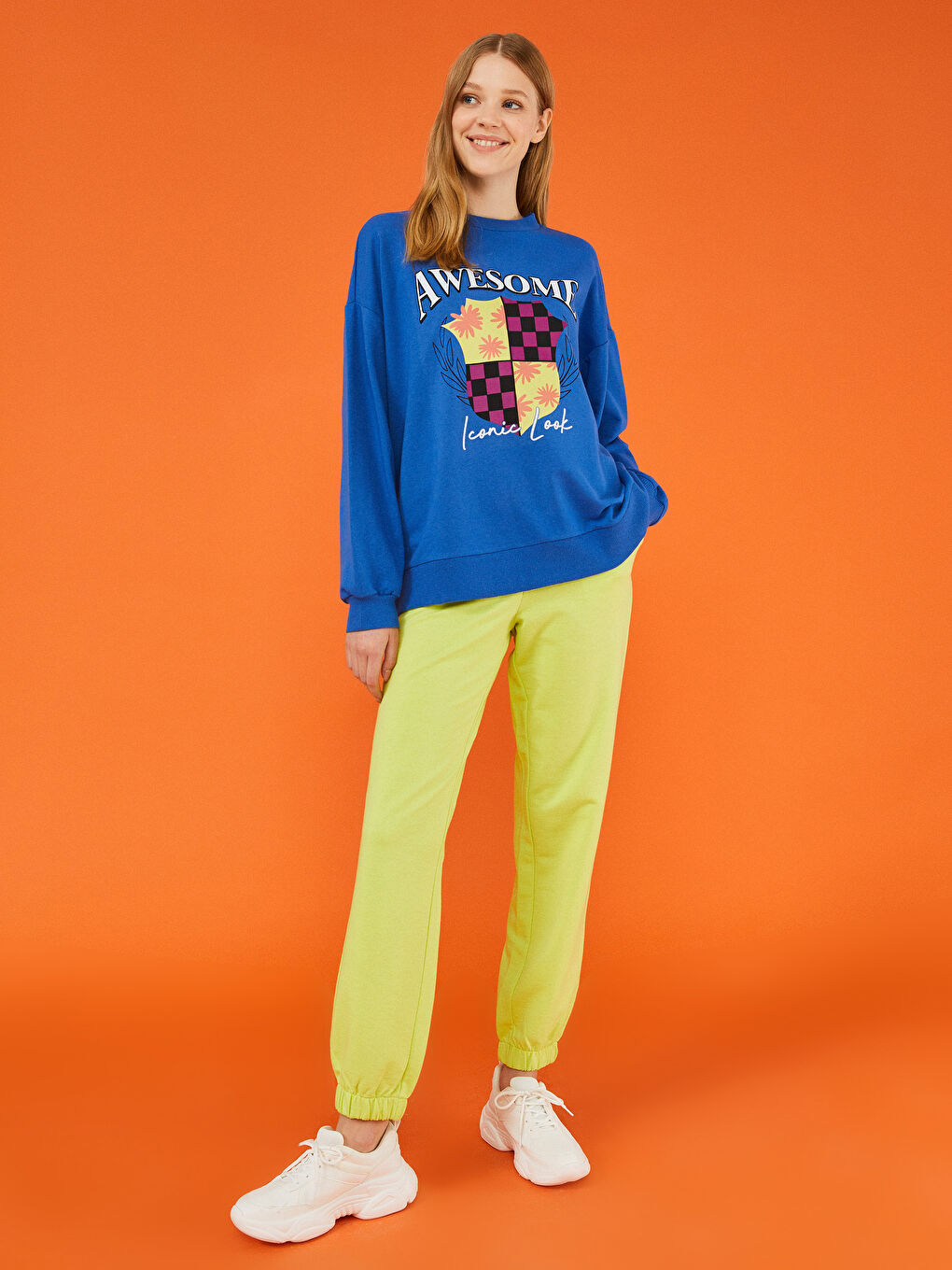 LCW Limited Crew Neck Printed Long Sleeve Women's Sweatshirt -W1JD83Z8-HMM