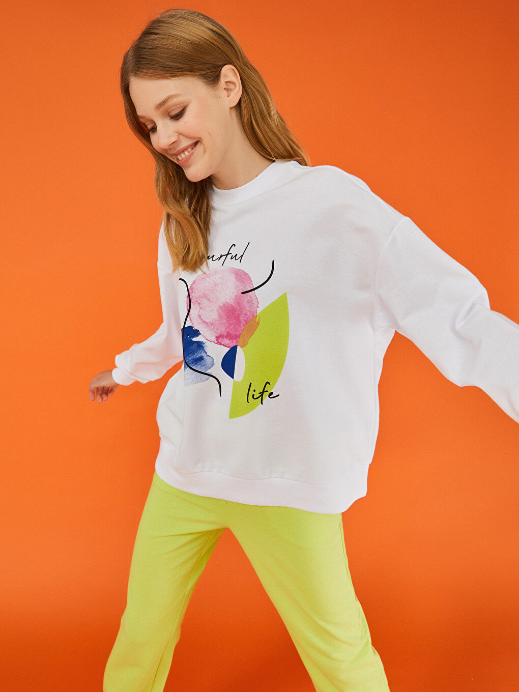 LCW Limited Crew Neck Printed Long Sleeve Women's Sweatshirt -W1JD83Z8-J5E