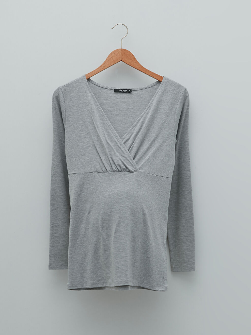 Blouse de maternité à col double boutonnage droit à manches longues-5