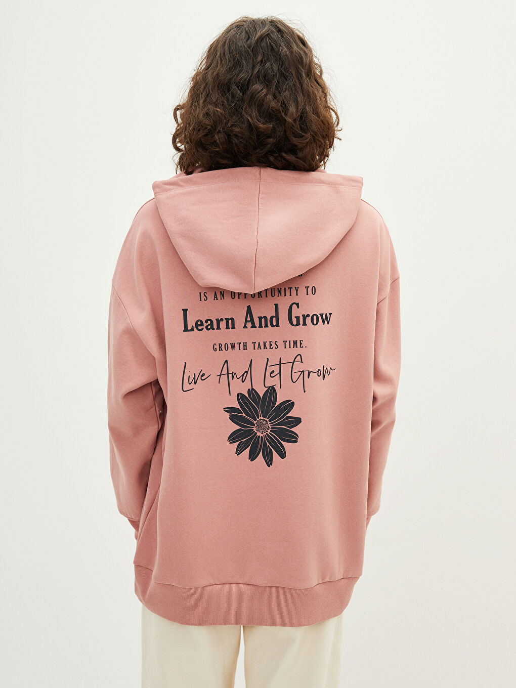 Pembe Kapüşonlu Baskılı Uzun Kollu Kadın Sweatshirt-5