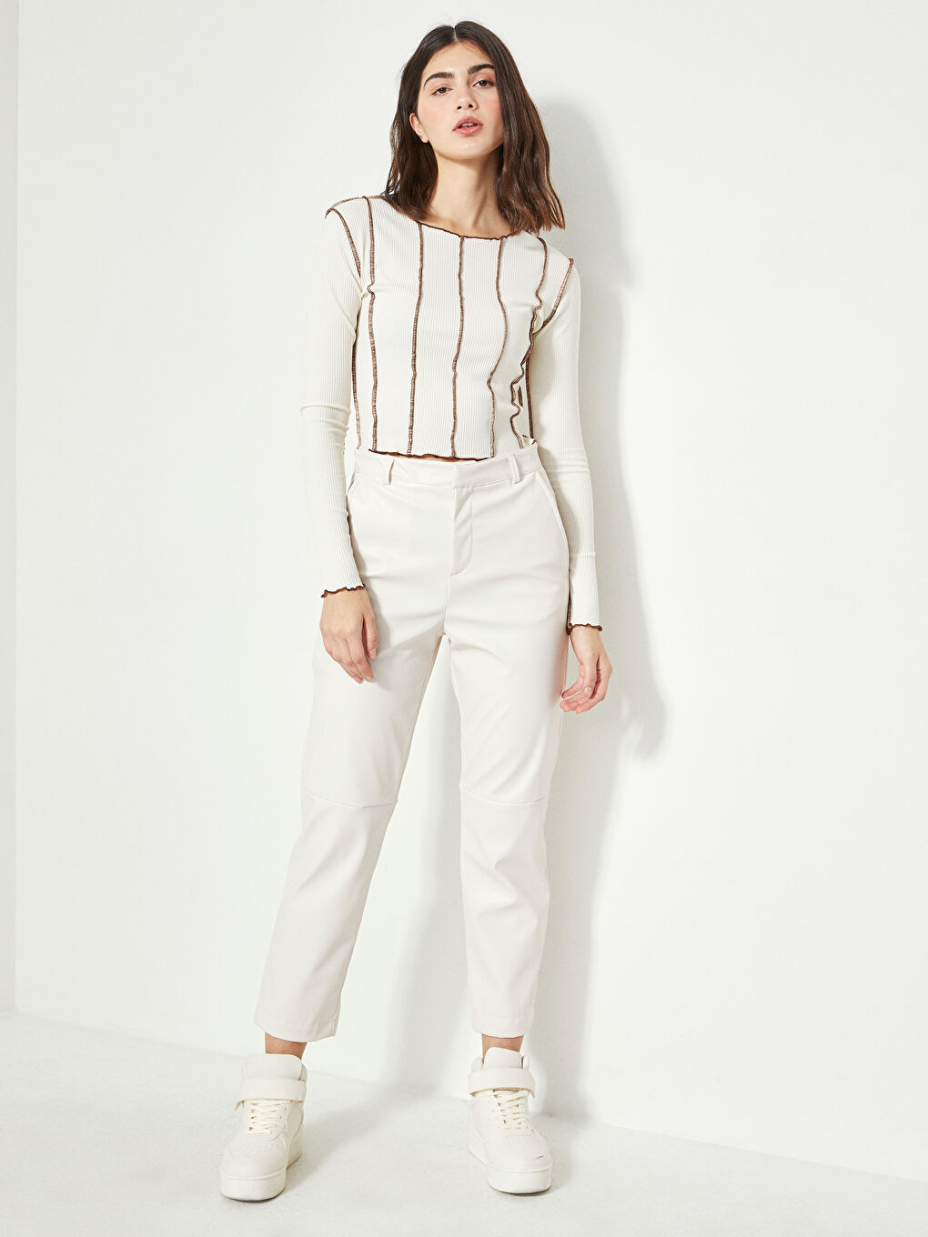 High Waist Standard Fit Women's Straight Pocket Detailed Leather Look Trousers-1