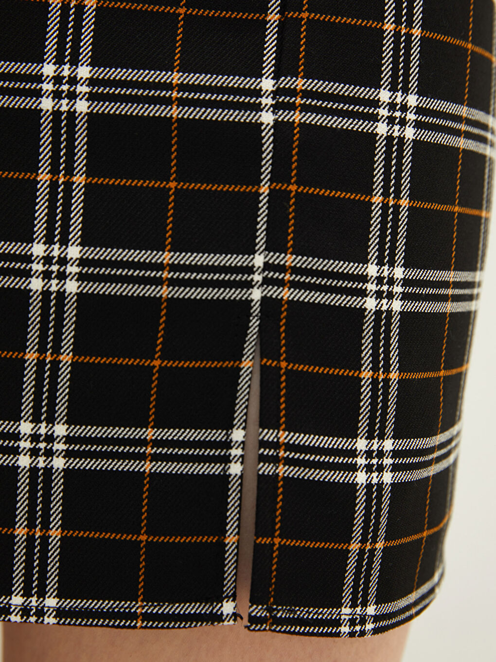 Plaid Women's Mini Skirt-4