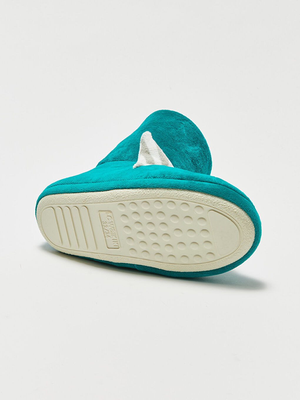 Yeşil Nakış Detaylı Pelüş Erkek Çocuk Ev Botu-3