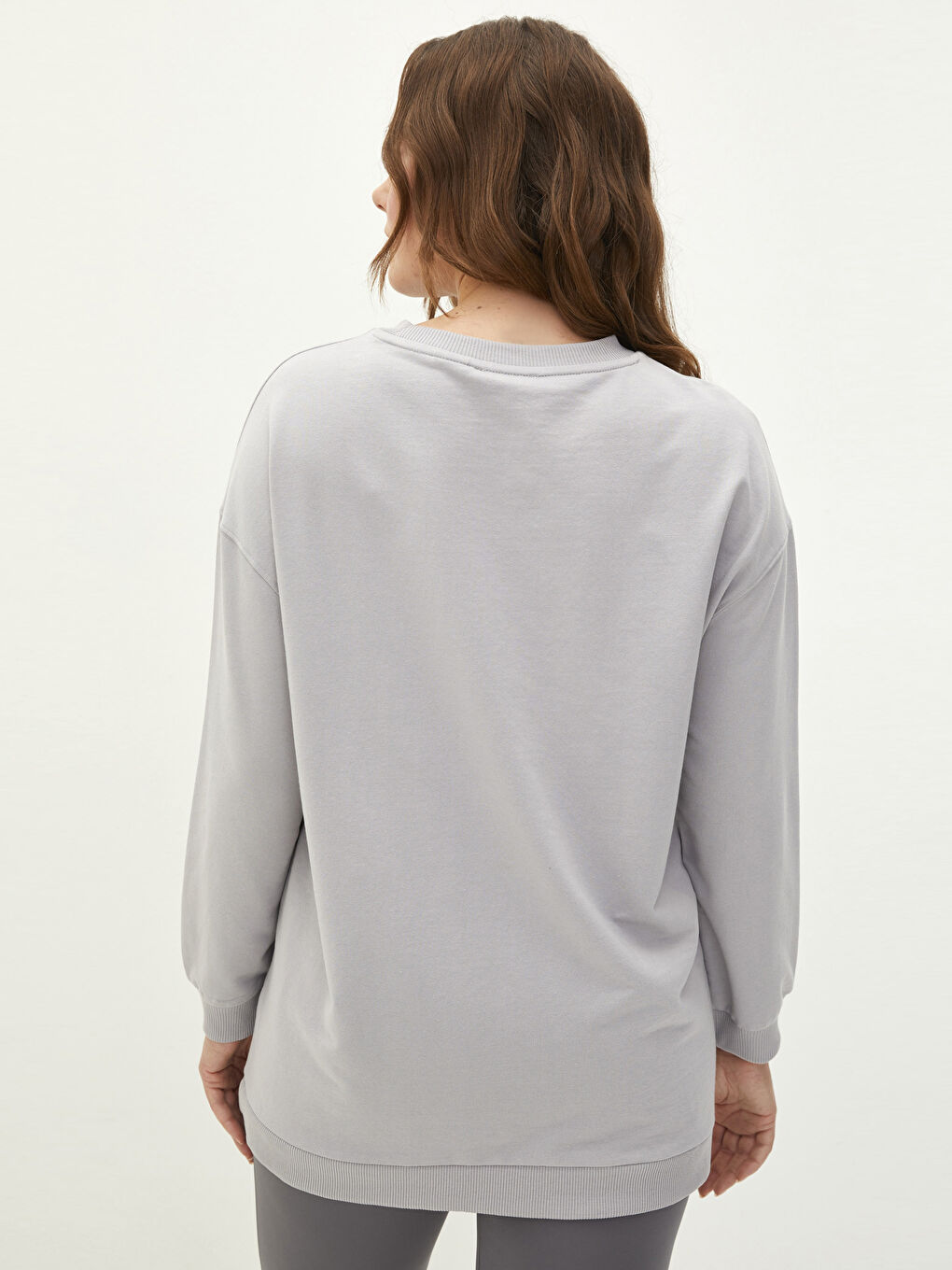 Plus Size Crew Neck Mickey Mouse Printed Long Sleeve Women's Sweatshirt-4