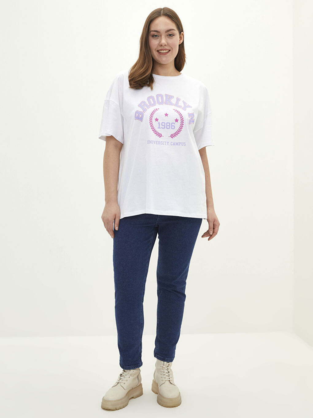 LCW Plus Size Crew Neck Printed Short Sleeve Cotton Women's T-Shirt -W1JF00Z8-E5X