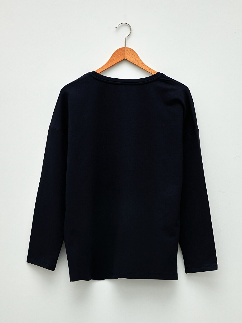 قميص بيجاما للسيدات بأكمام طويلة سادة وفتحة رقبة على شكل حرف V-6