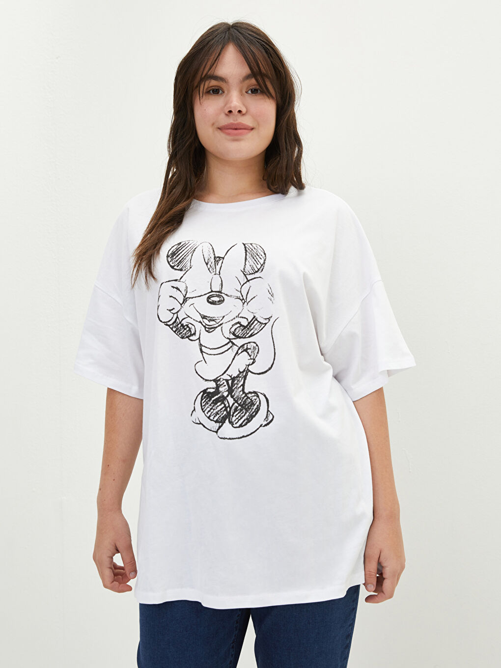 LC WAIKIKI Plus Size Crew Neck Minnie Mouse Printed Short Sleeve Cotton Women's T-Shirt -W1JF46Z8-FFB