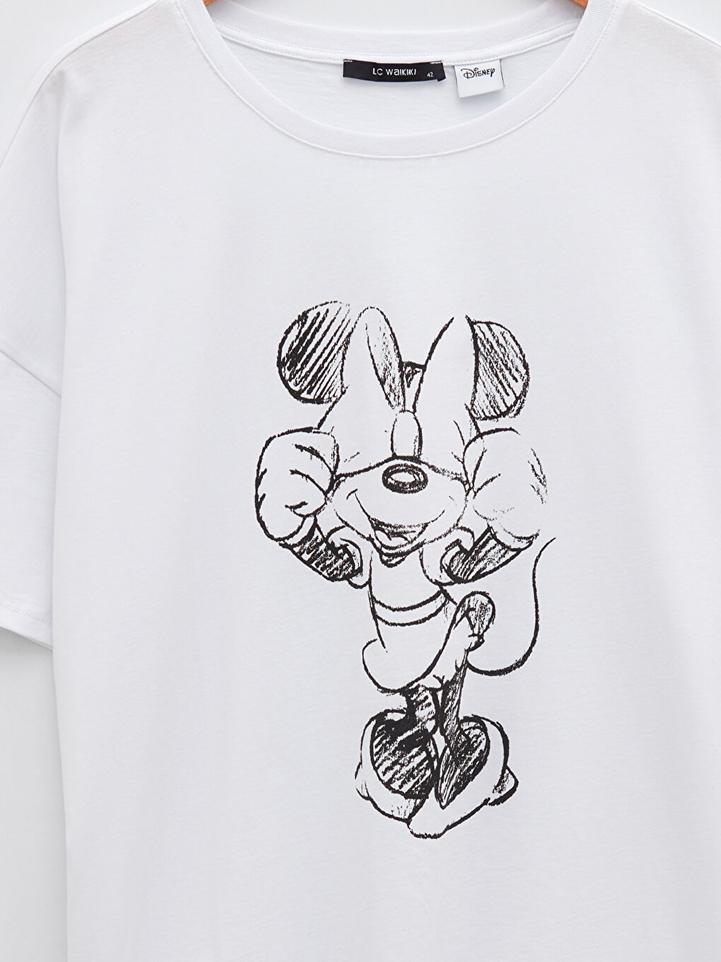 LC WAIKIKI Plus Size Crew Neck Minnie Mouse Printed Short Sleeve Cotton Women's T-Shirt -W1JF46Z8-FFB