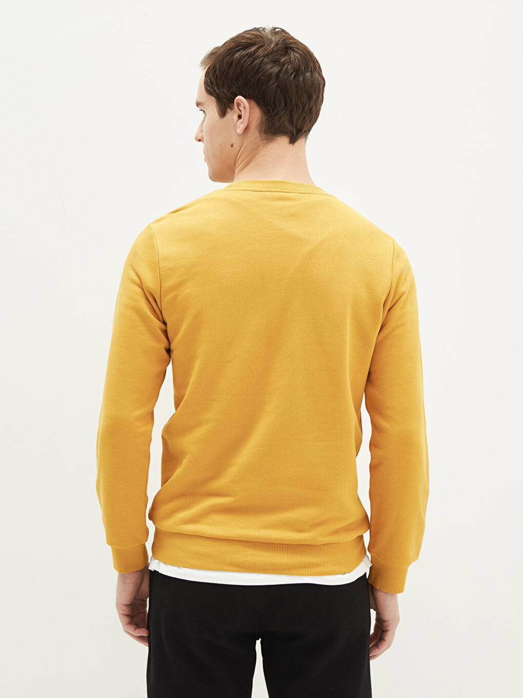 سويت شيرت كم طويل بياقة دائرية للرجال-4