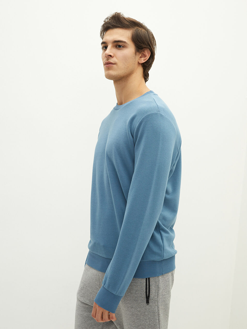 Mavi Bisiklet Yaka Uzun Kollu Erkek Sweatshirt