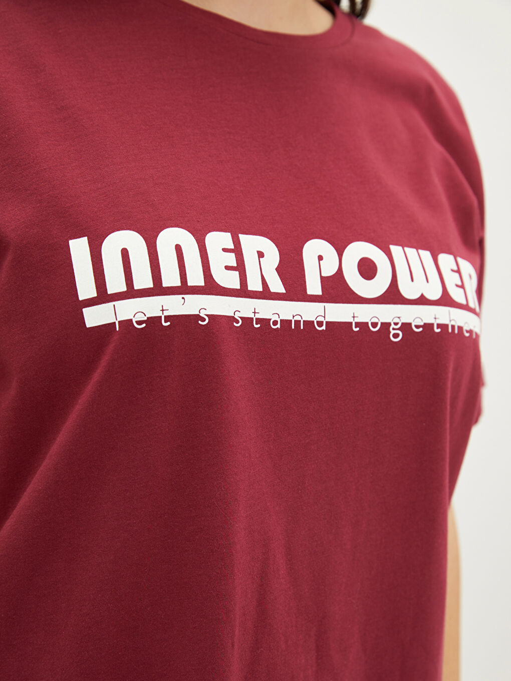 Bordo Büyük Beden Bisiklet Yaka Baskılı Kısa Kollu Pamuklu Kadın Tişört-2