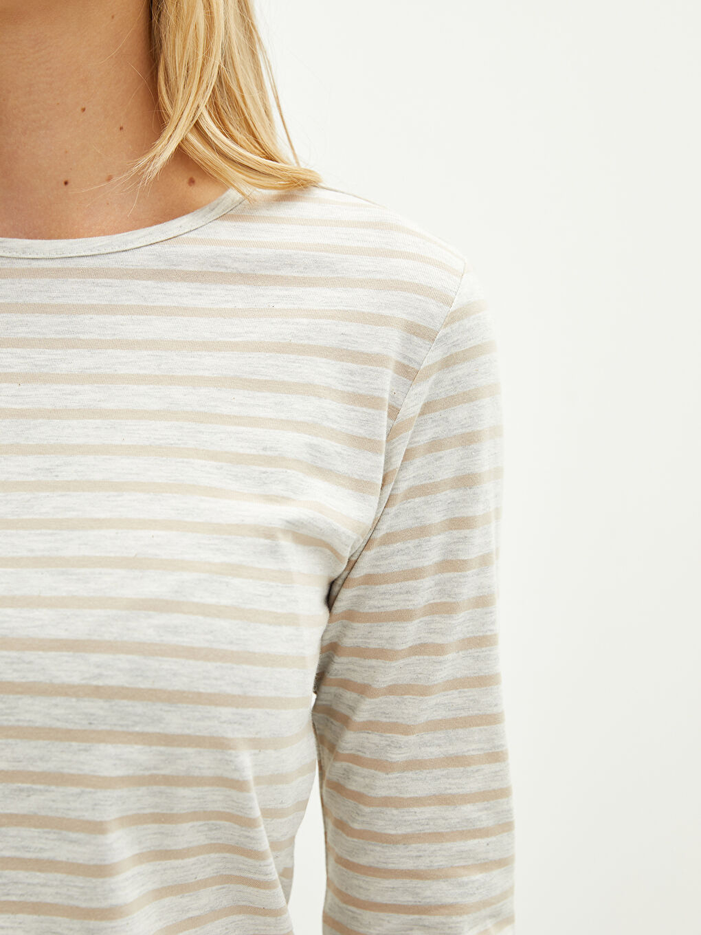 Crew Neck Striped Long Sleeve Women's T-Shirt-3