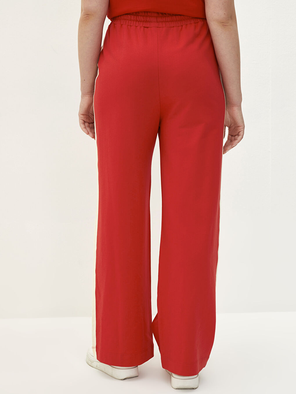 Žena CRVENA Trenirke-4