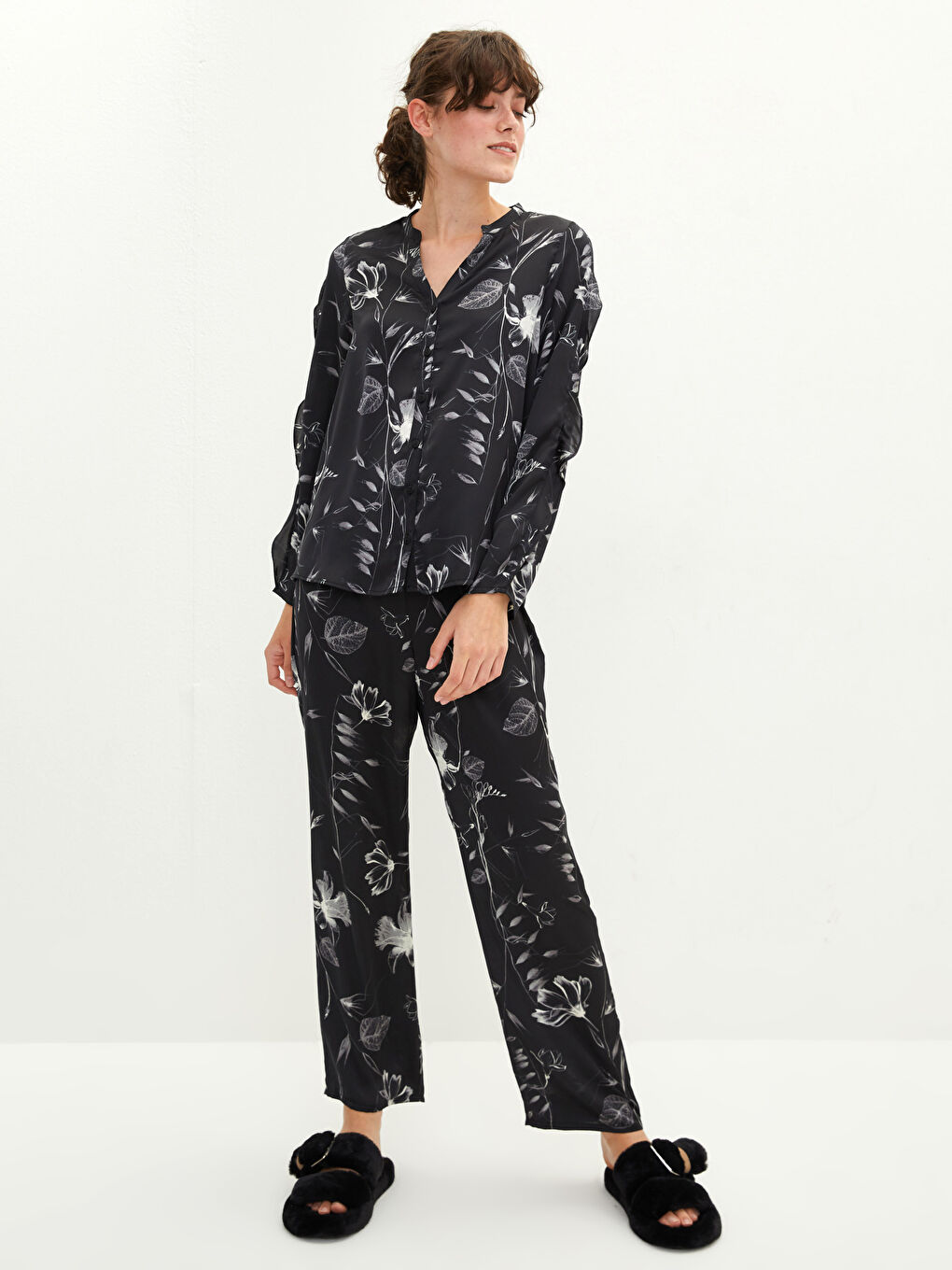 LCW DREAM Henley-Ausschnitt Blumig Langarm Satin Pyjama-Set für Damen -W1JG19Z8-LQJ