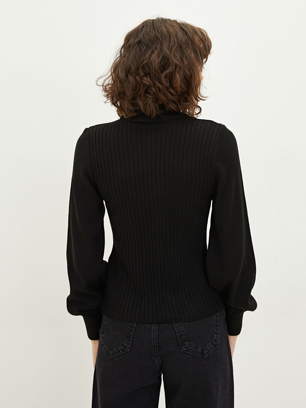 Әйелдерге арналған биік жағалы трикотаж жемпір-4