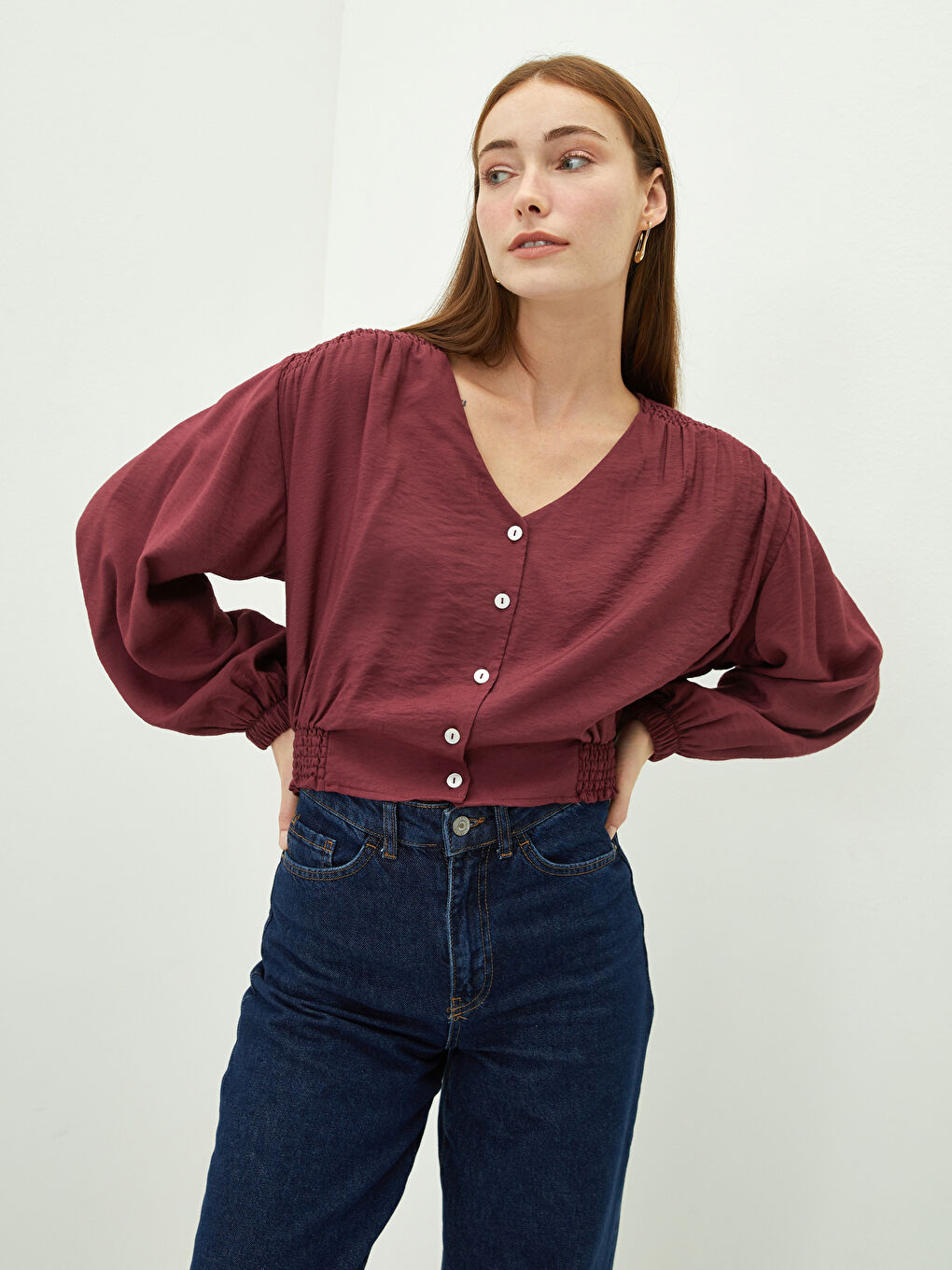 Pembe V Yaka Uzun Kollu Düz Viskon Kadın Bluz