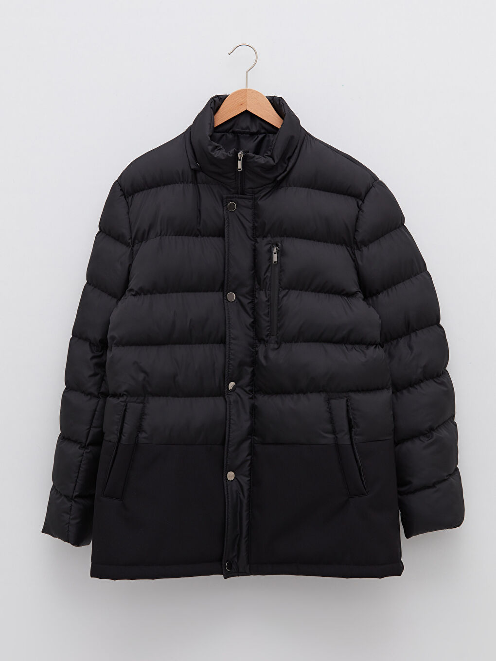 Siyah Standart Kalıp Kapüşonlu Erkek Şişme Mont-7