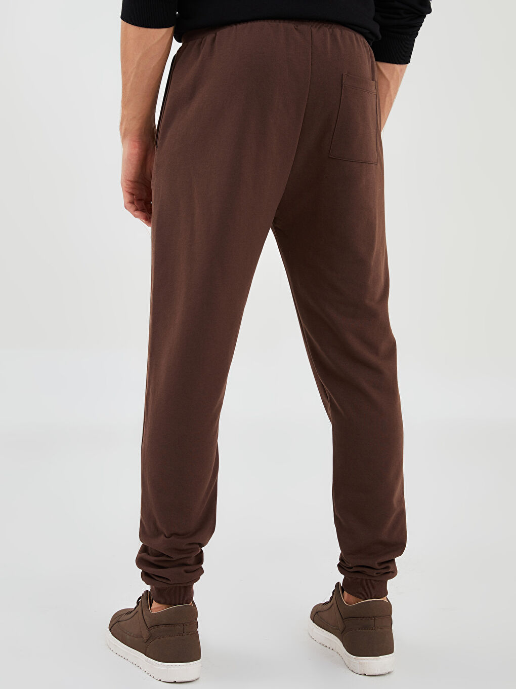 Standard Fit Men's Jogger Sweatpants-3