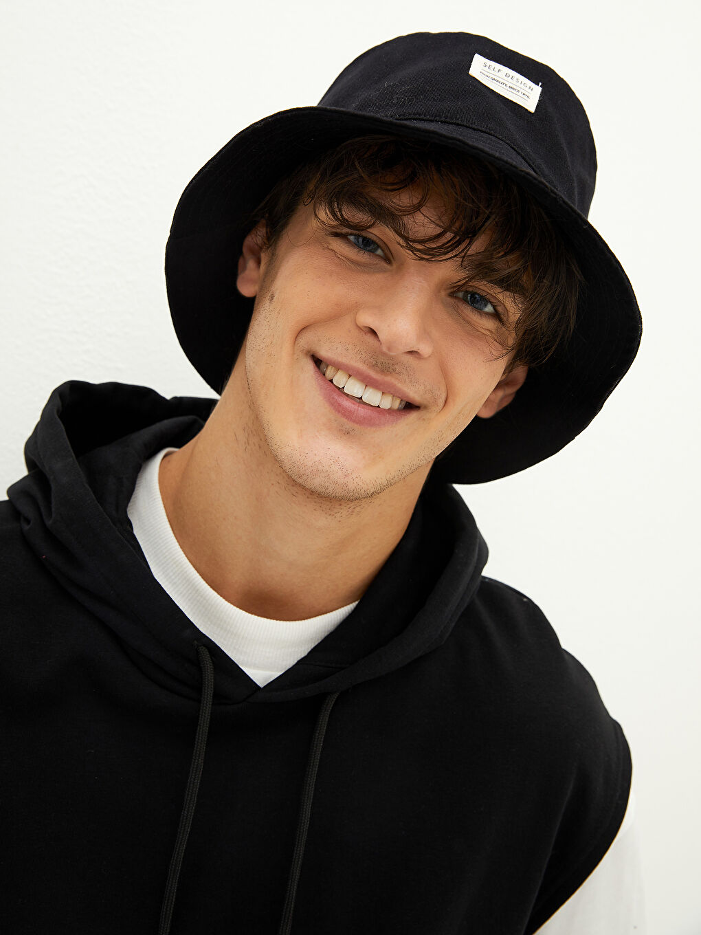 LCW ACCESSORIES Шапка тип bucket за мъже с принтиран етикет -W1JH81Z8-HEG