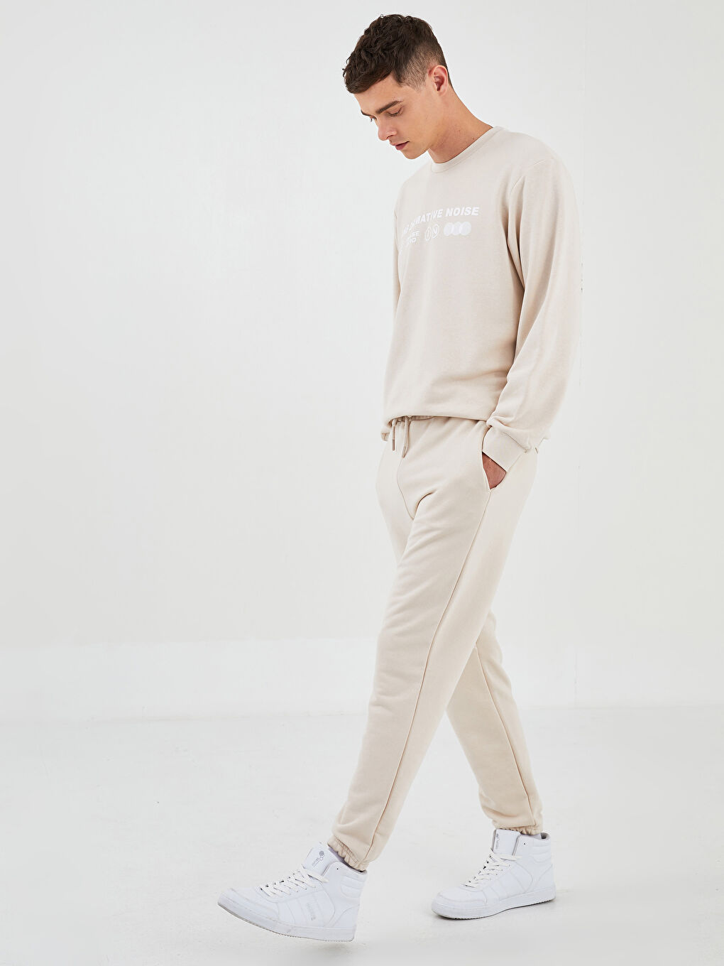 Стандартты пішім ерлерге арналған қалың джоггер спорттық шалбары-2