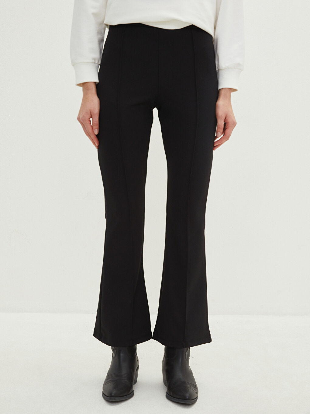 Pantalon Uni à Jambe Large avec Taille Élastiquée pour Femmes-4