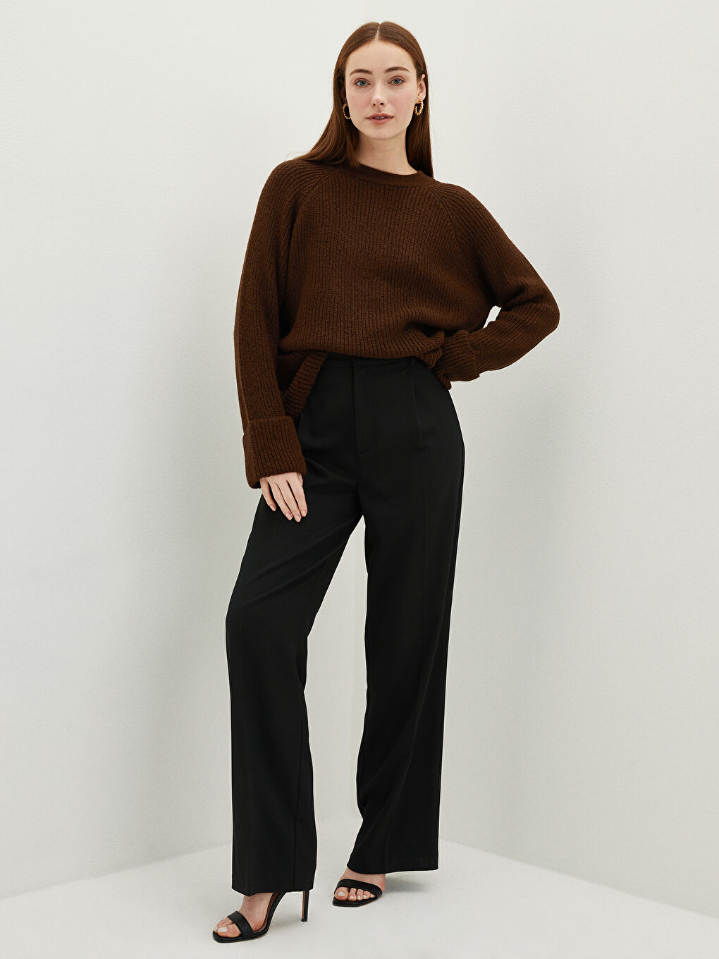 Crew Neck Plain Long Sleeve Women's Knitwear Sweater-2