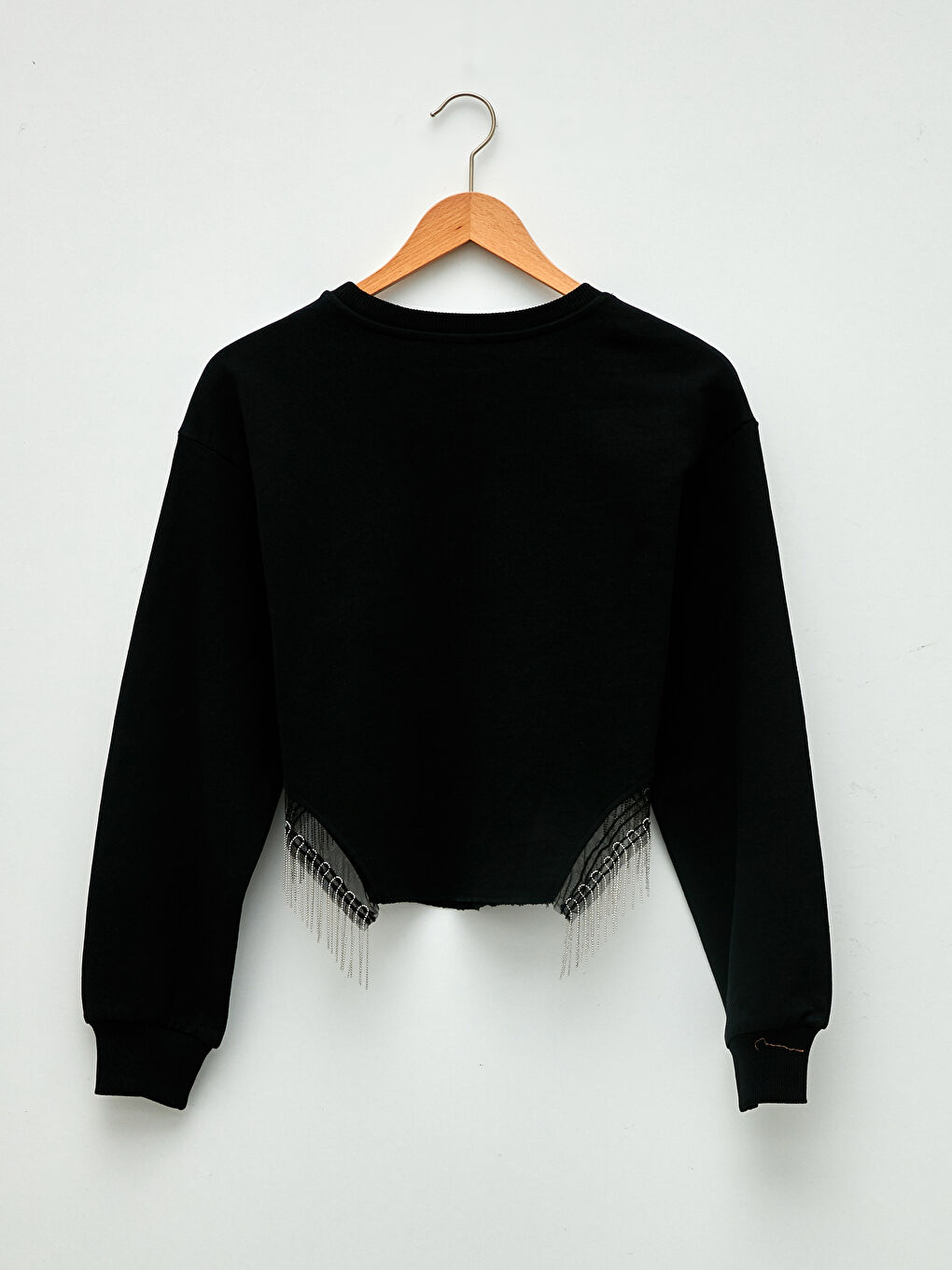 سویتشێرت قۆڵ درێژ سێ داو یه‌خه‌ خڕ و ورده‌کاری زنجیر بۆ ژنان-5