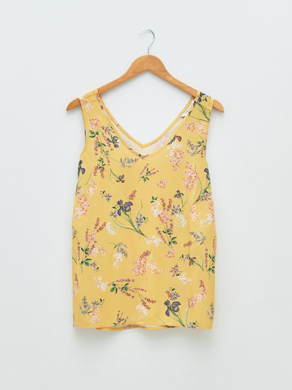 Sarı V Yaka Çiçekli Kolsuz Viskon Kadın Bluz-6