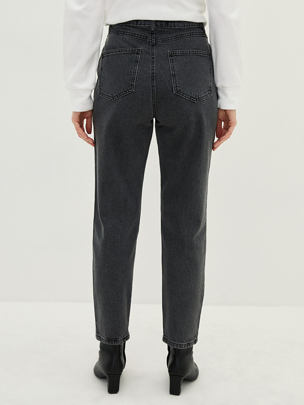 Yüksek Bel Slim Fit Kadın Jean Pantolon-3
