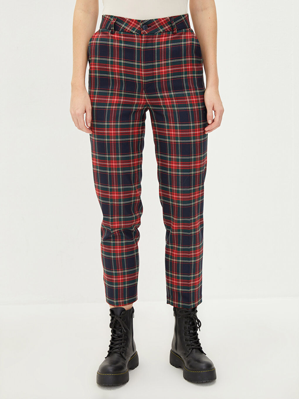 Брюки Женские с Нормальной Талией Стандартного Кроя в Клетку-3