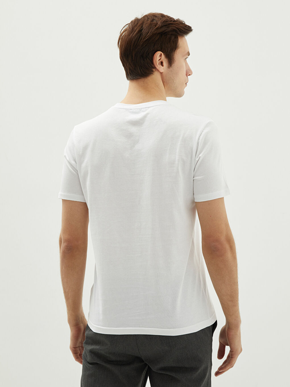 Beyaz Bisiklet Yaka Kısa Kollu Baskılı Penye Erkek Tişört-4