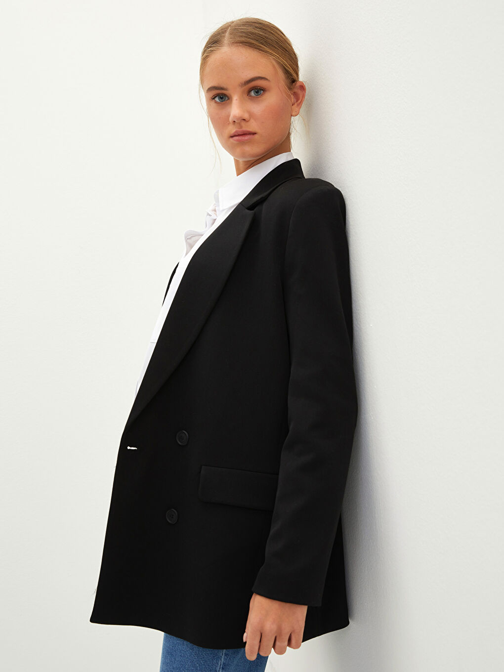 Sacou Blazer Damă cu Mânecă Lungă și Închidere cu Nasturi în Față