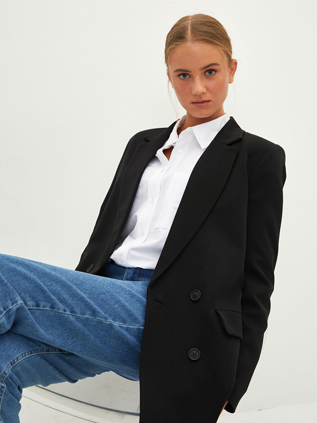 Sacou Blazer Damă cu Mânecă Lungă și Închidere cu Nasturi în Față-1