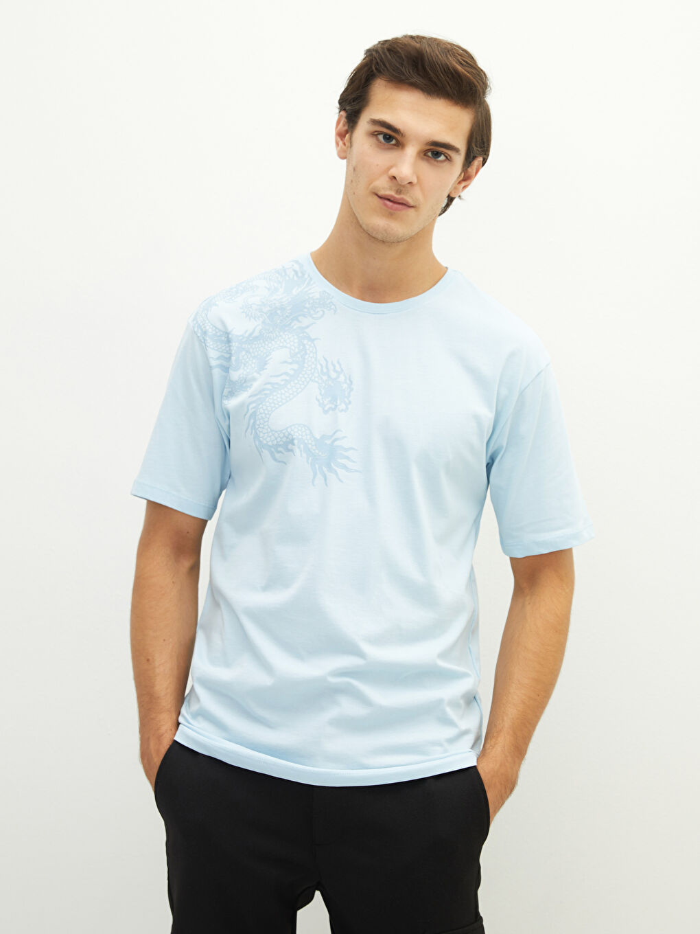 تيشيرت رجالي ياقة دائرية كم قصير مطبوع قطن ممشط-1