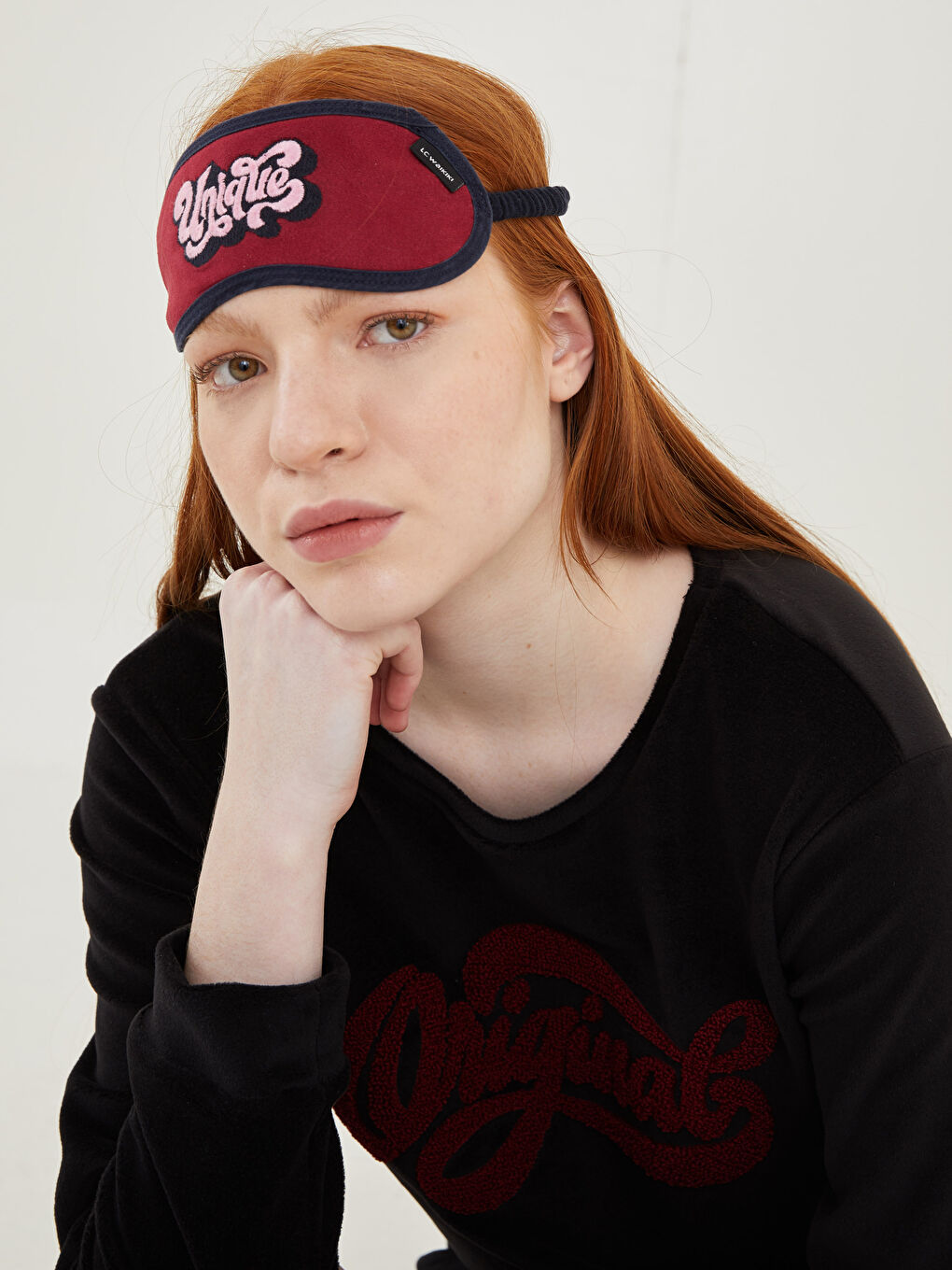 Schlafstirnband für Damen mit Buchstabenstickerei-1