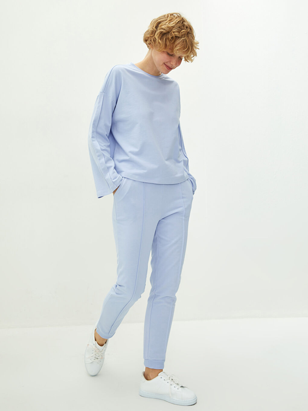 Lila Beli Lastikli Düz Cep Detaylı Kadın Eşofman Altı-1