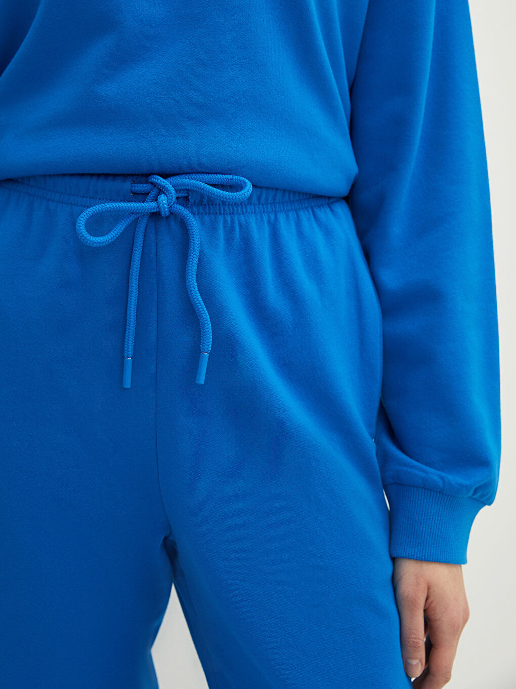 Mavi Beli Lastikli Düz Cep Detaylı Kadın Eşofman Altı-4