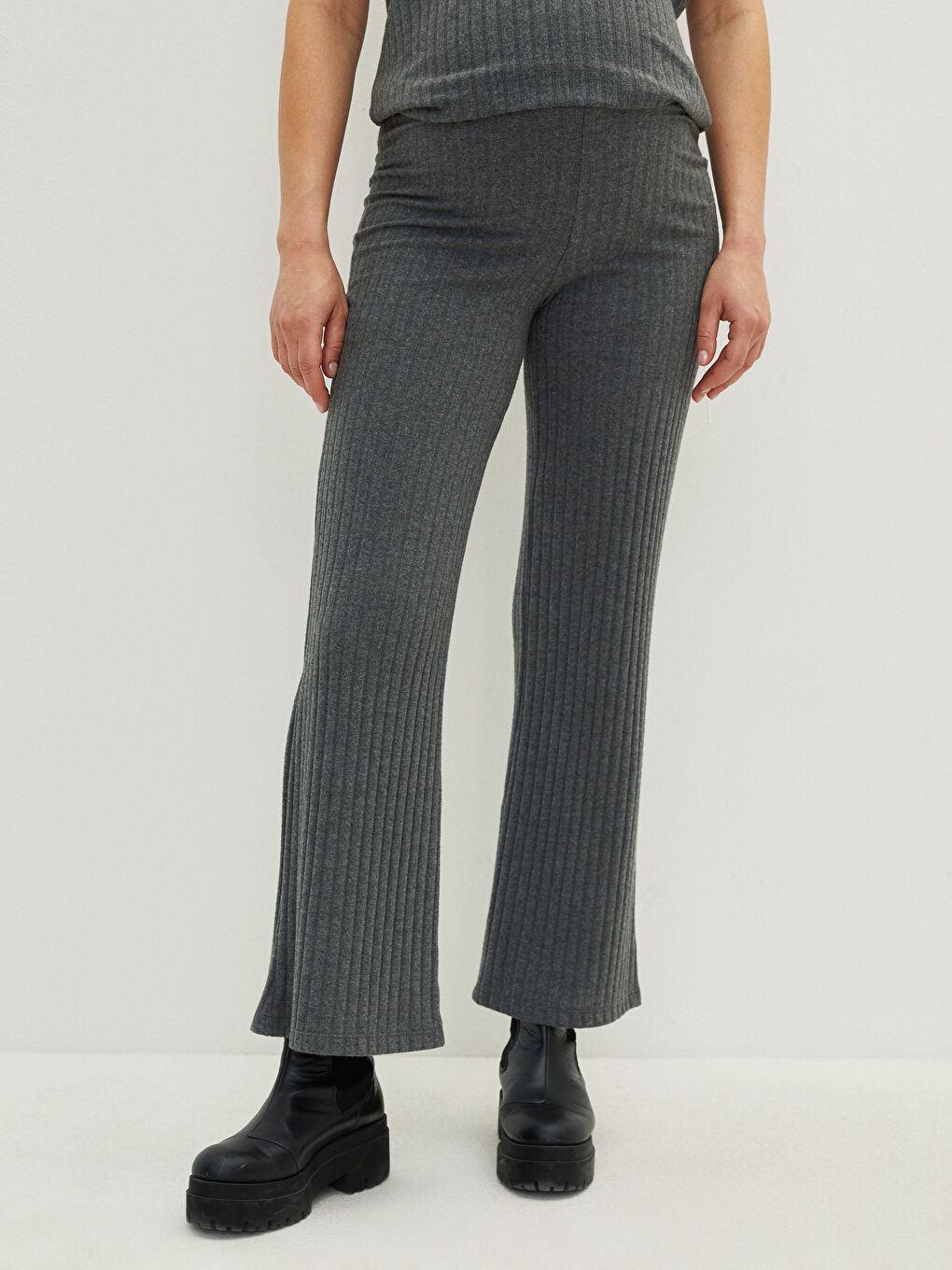 بنطلون رياضي حريمي للحوامل مقاس عادي سادة بخصر مطاطي-2