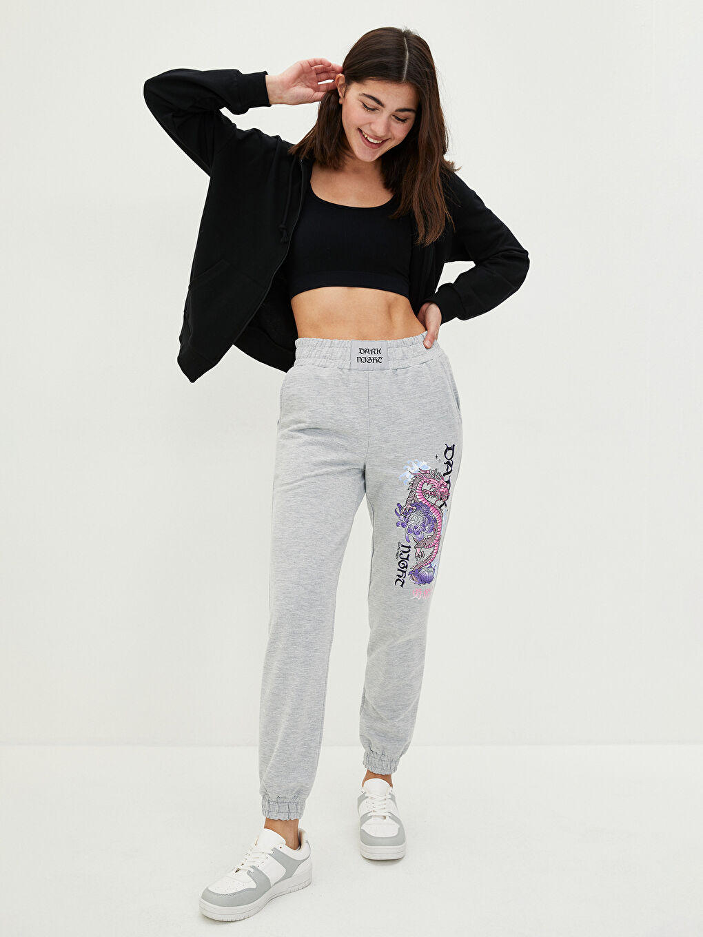 Elastic Waist Printed Pocket Detailed Women's Jogger Sweatpants