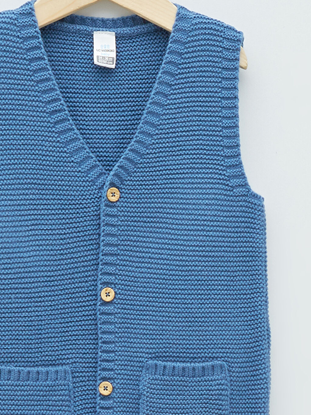 Vestă Tricotată cu Decolteu în V pentru Bebeluși-2