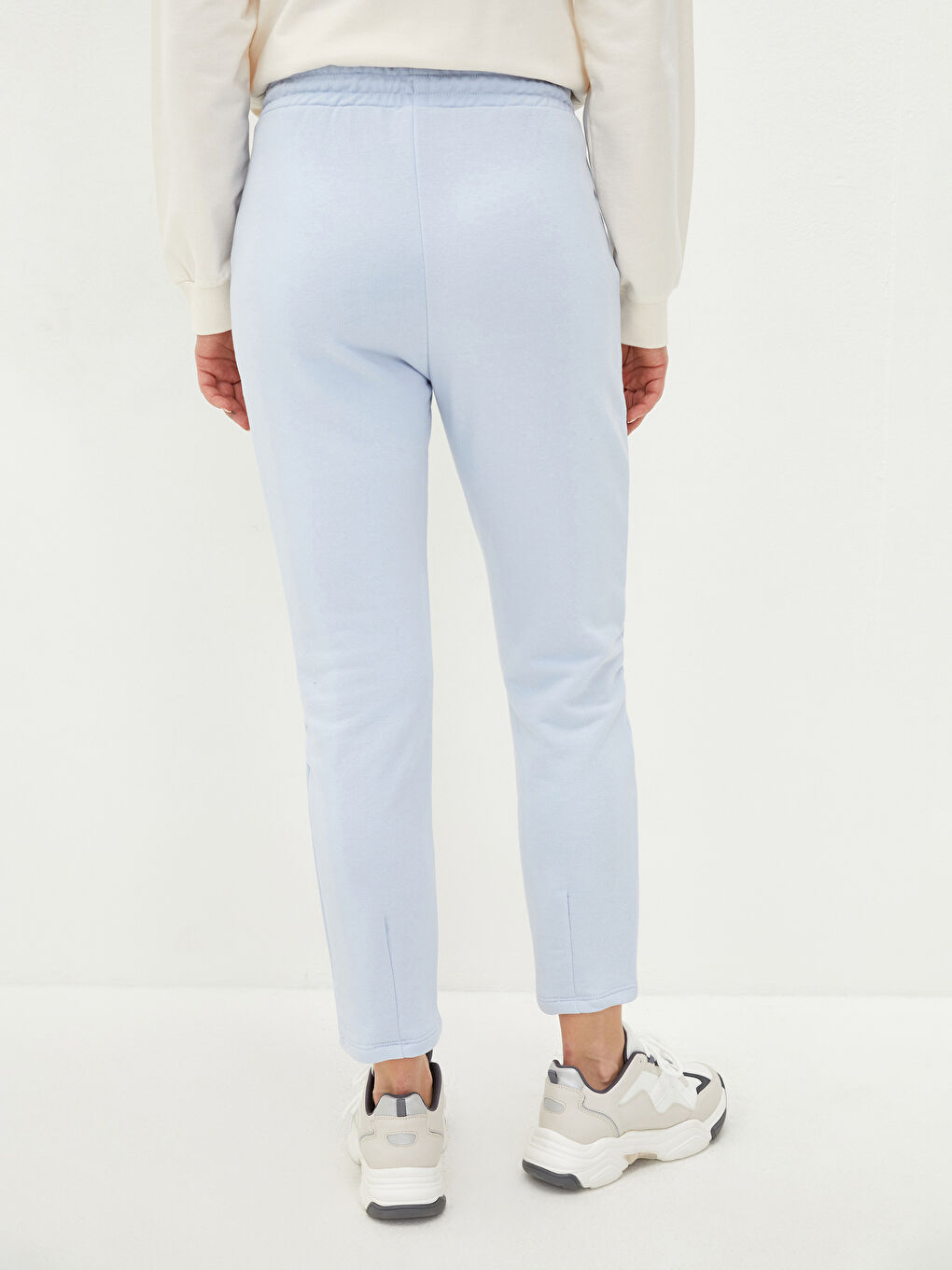 LCWAIKIKI Maternity Jogginghose für die Schwangerschaft mit elastischem Bund und Schnürung -W1JO83Z8-FWA
