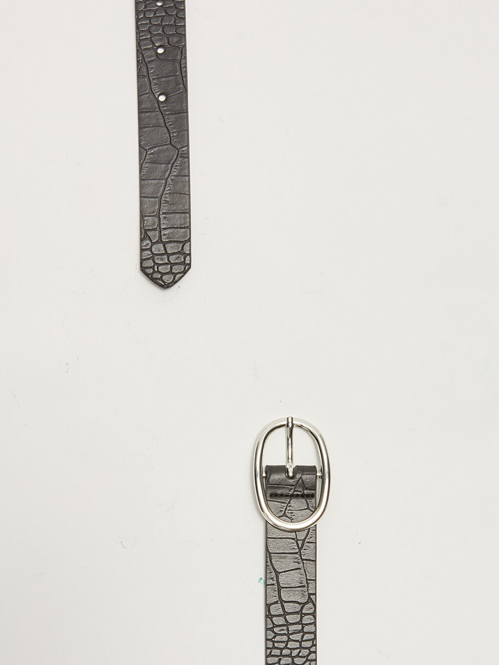 Siyah Deri Görünümlü Kendinden Desenli Kadın Kemer-2