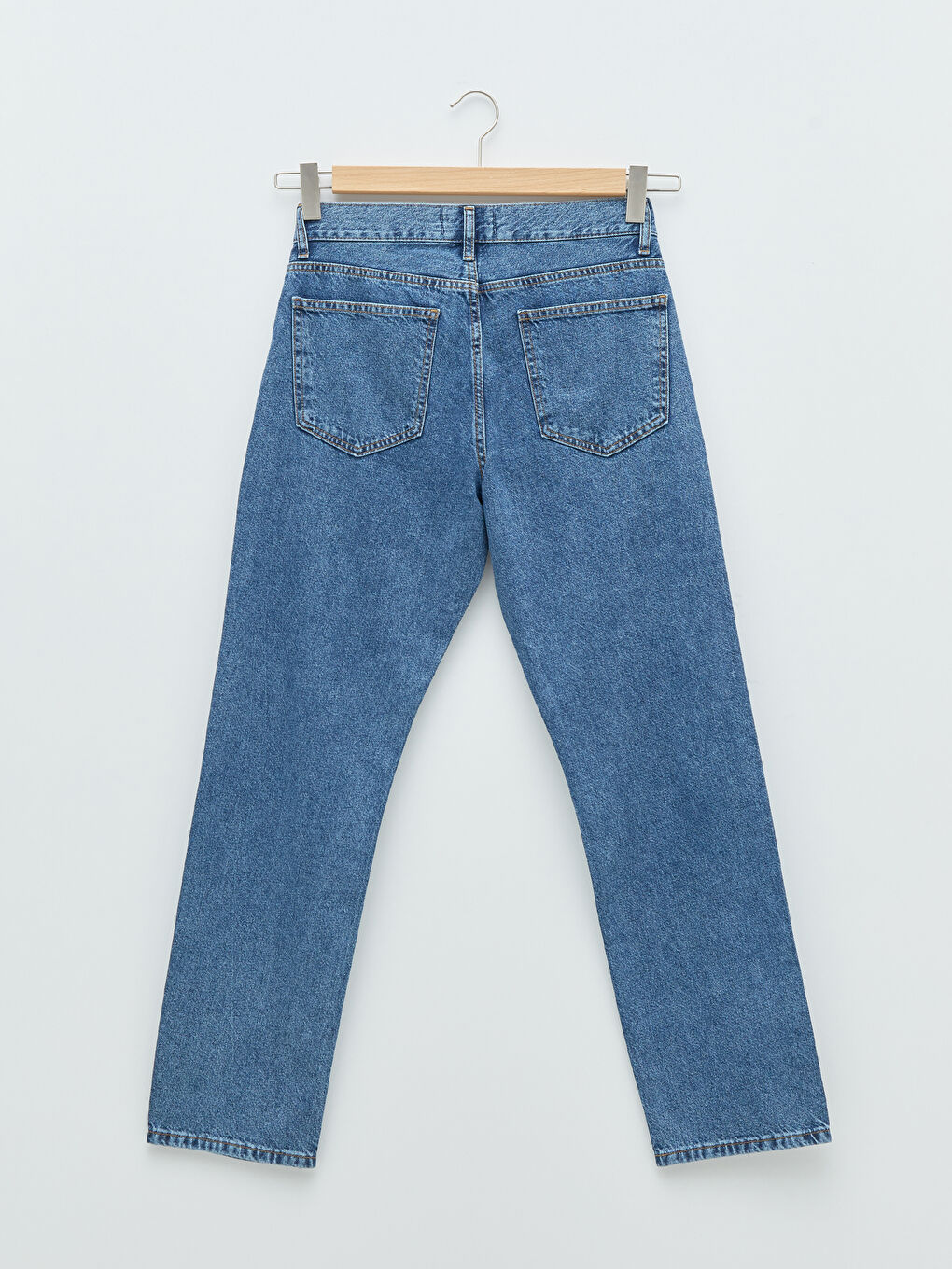 700 Straight Fit Men's Jeans-6