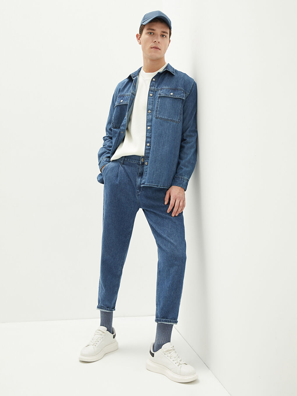 Relaxed Fit Long Sleeve Men's Denim Shirt
