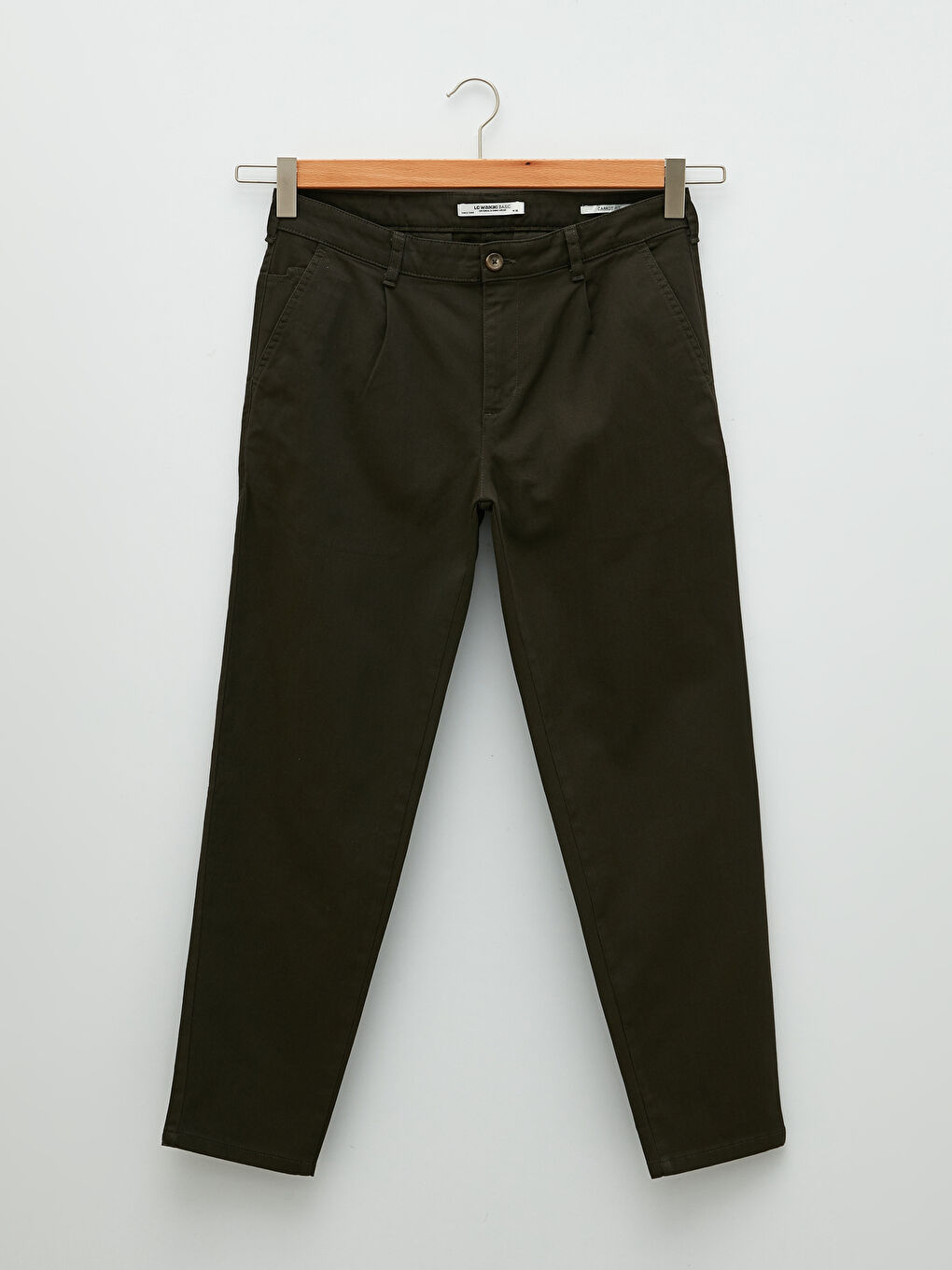 Carrot Cut Men's Chino Pants-5