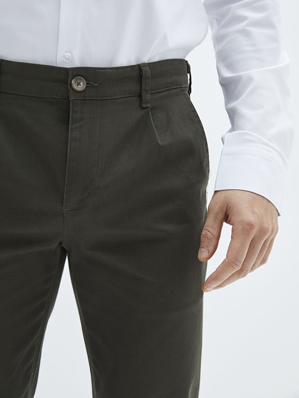 Carrot Cut Men's Chino Pants-2