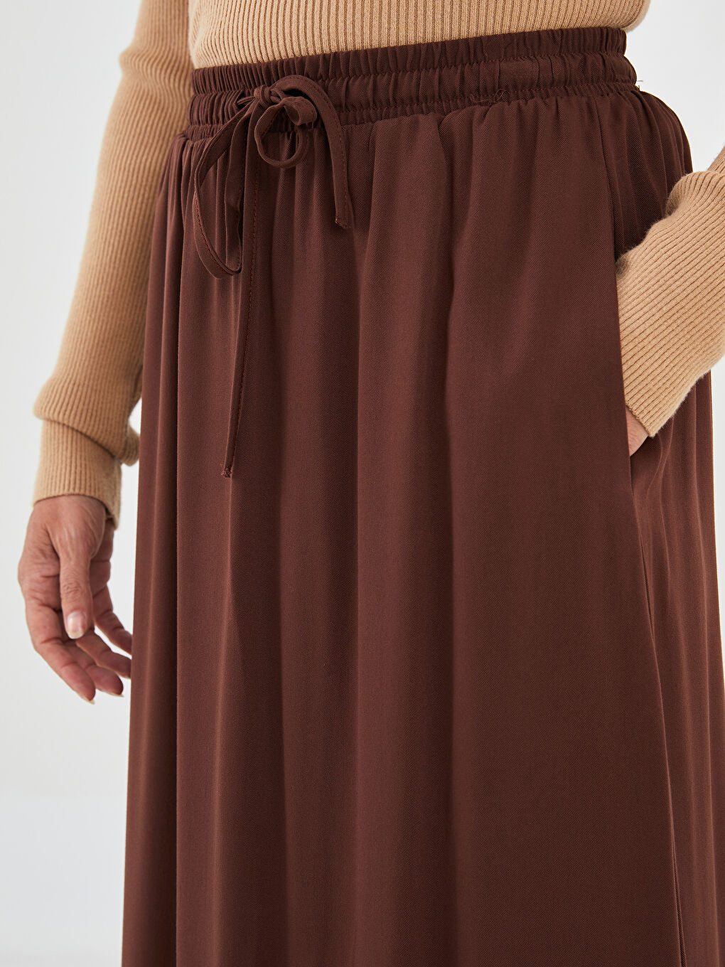 Elastic Waist Regular A-Cut Belmando Fabric Women's Skirt-3